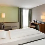 Mercure Stuttgart An Der Messe מלון 4*