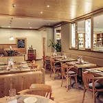 מלון Mercure Stuttgart An Der Messe 4*