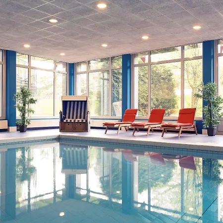 מלון Mercure Stuttgart An Der Messe 4*