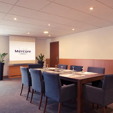 מלון Mercure Stuttgart An Der Messe 4*