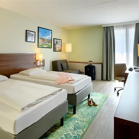 Mercure Stuttgart An Der Messe 4*