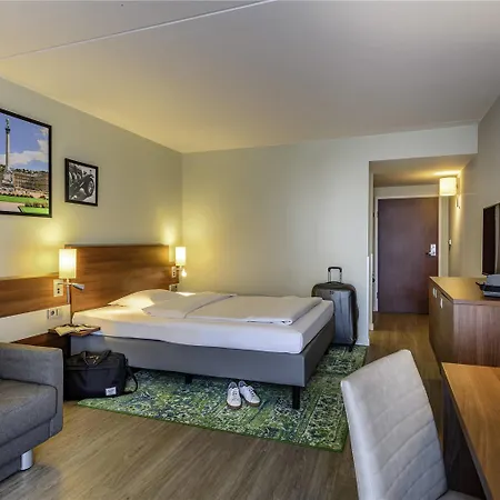 Mercure Stuttgart An Der Messe סינדלפינגן