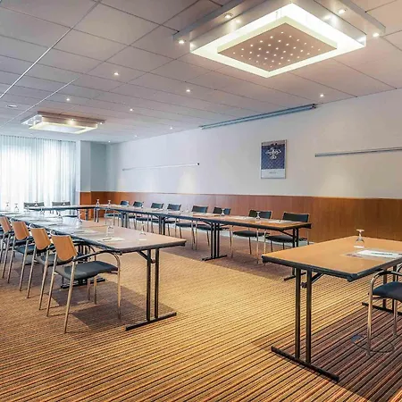 Hotel Mercure Stuttgart An Der Messe 4*