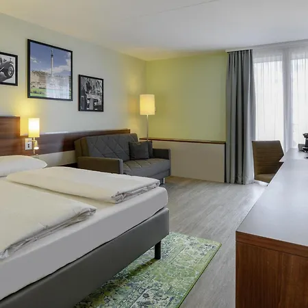 Mercure Stuttgart An Der Messe 4*