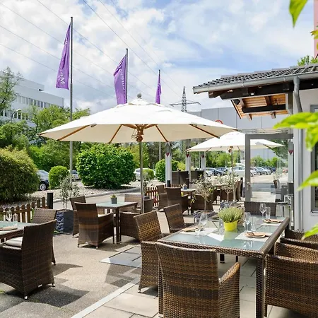 Mercure Stuttgart An Der Messe 4* סינדלפינגן