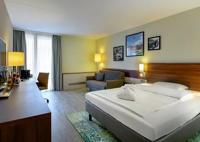 Hotel Mercure Stuttgart An Der Messe 4*
